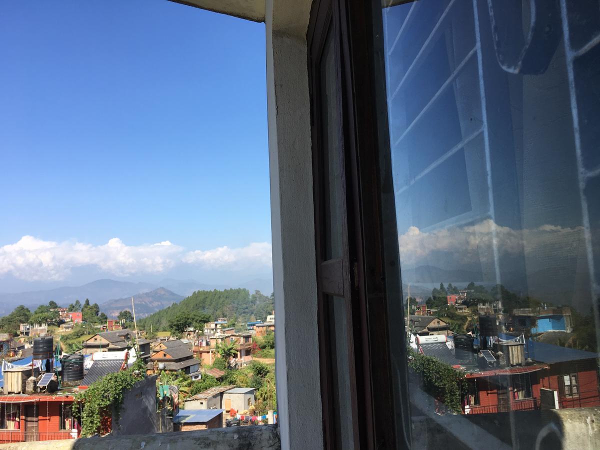 Shrestha Hotel & Restaurant Bandipur Exterior foto